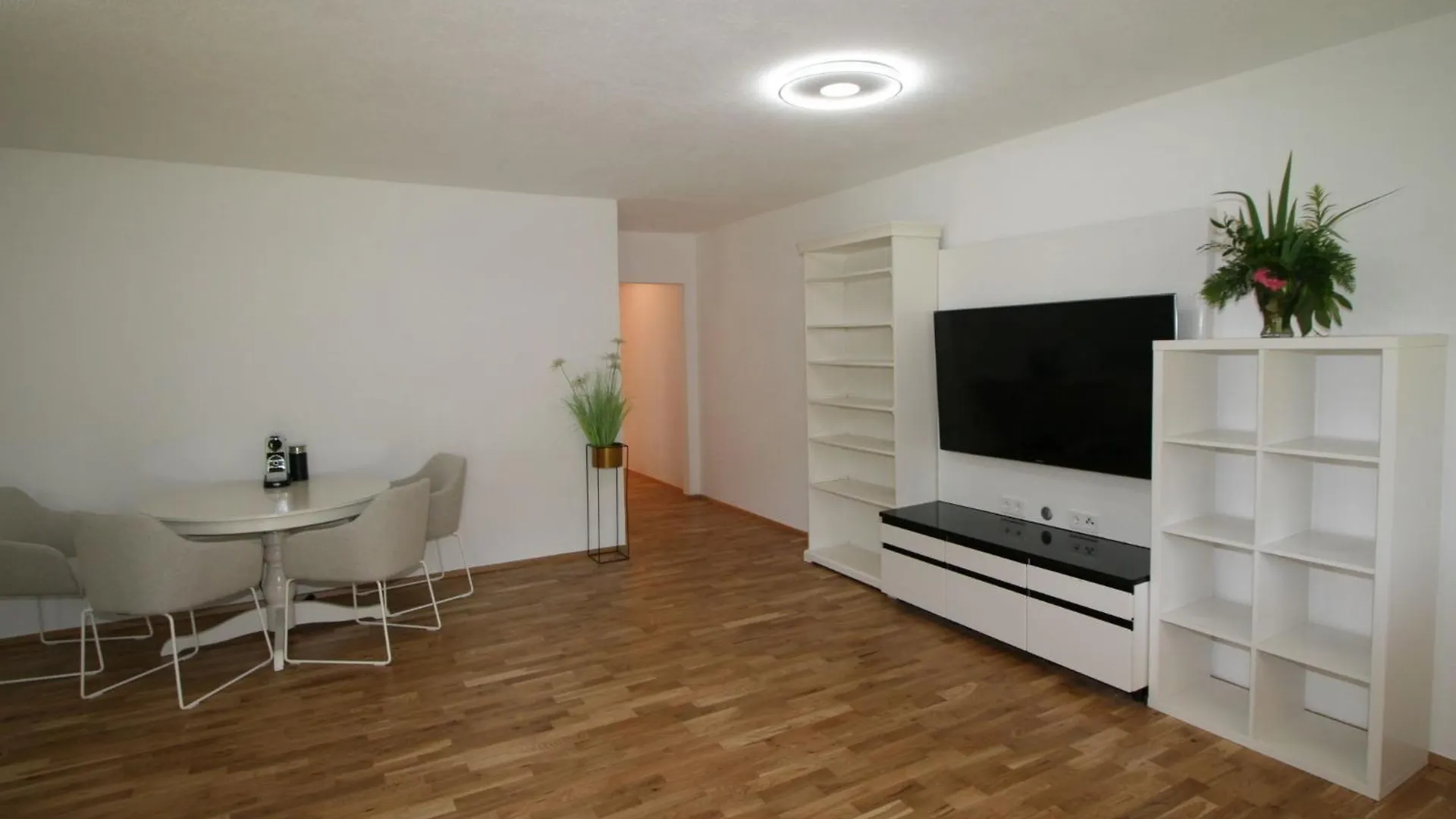 Apartment Diwani Home Stay Innsbruck By Interhome